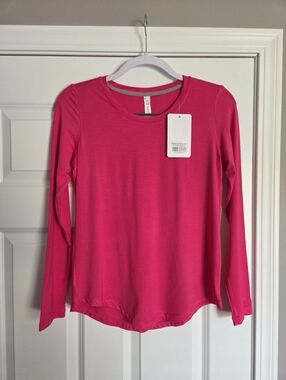 NWT Ava Active Women's Long-Sleeve Crewneck Top - Hot Pink